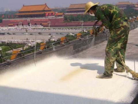 硬泡聚氨酯噴涂外墻外保溫系統施工