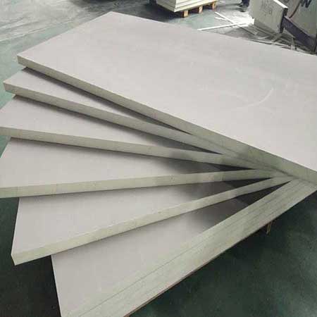 硬泡聚氨酯復(fù)合板是一種保溫效果很好的外墻保溫板