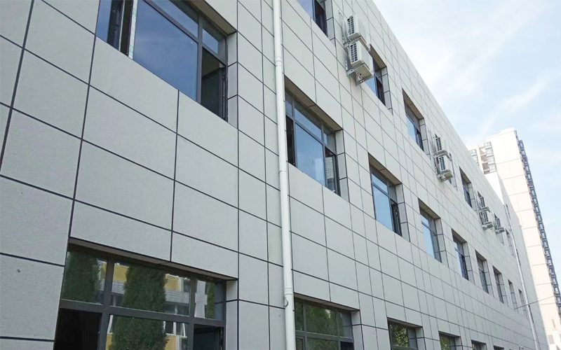 聚氨酯外墻保溫板施工完成后效果非常理想 聚氨酯外墻保溫板施工完成后效果非常理想